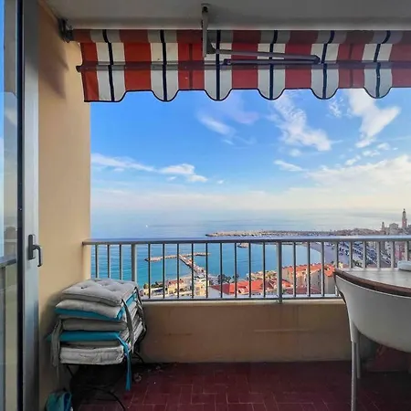 - Vue Panoramique Exceptionnelle ! 4pers Μεντόν